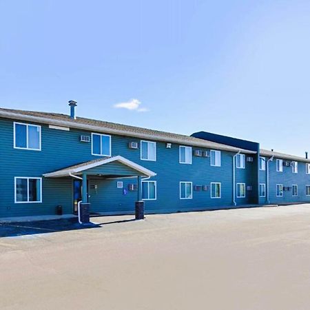 Love Hotels Staples By Oyo At Hwy 10 Mn Motley Exteriér fotografie