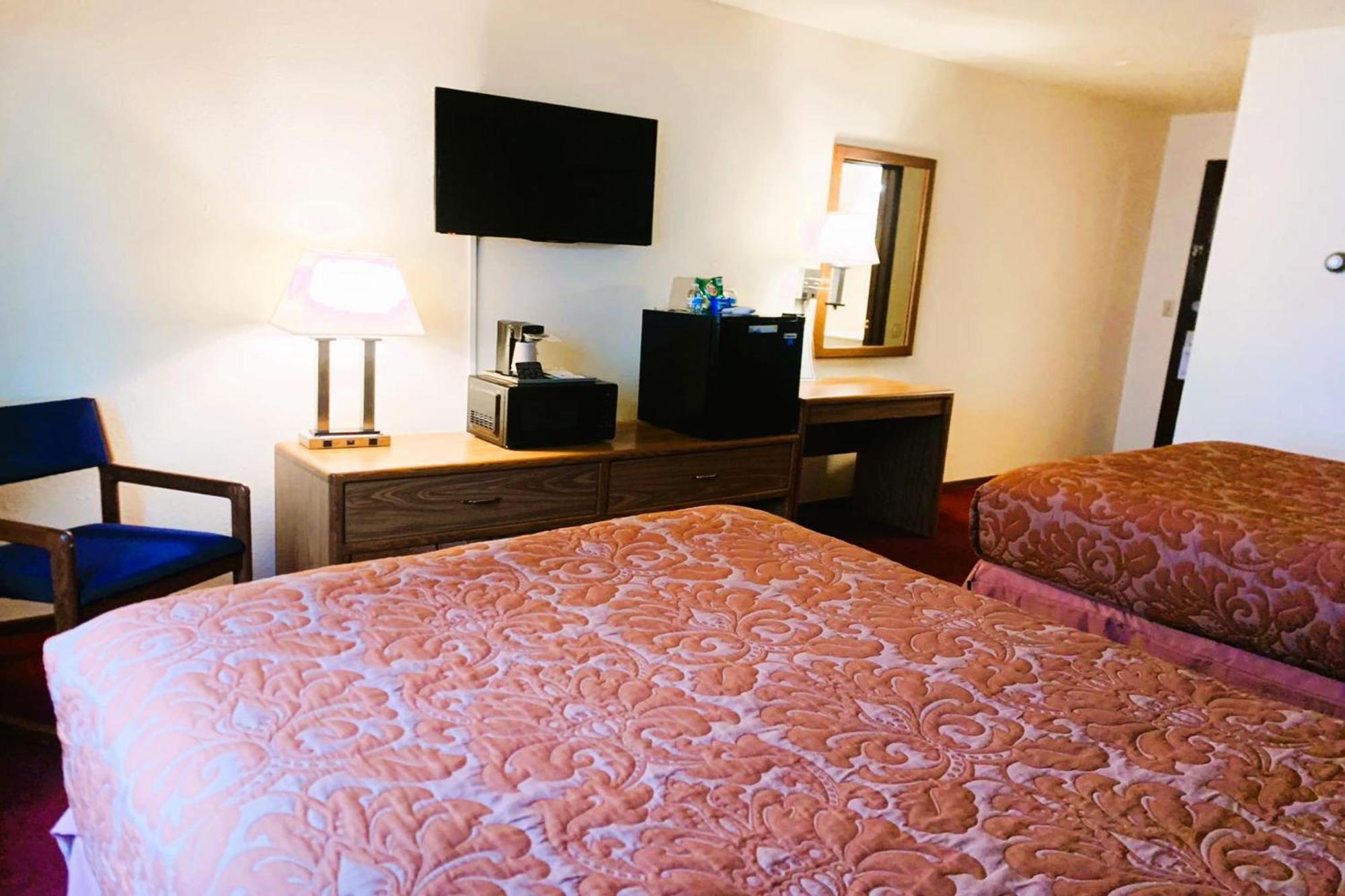 Love Hotels Staples By Oyo At Hwy 10 Mn Motley Exteriér fotografie