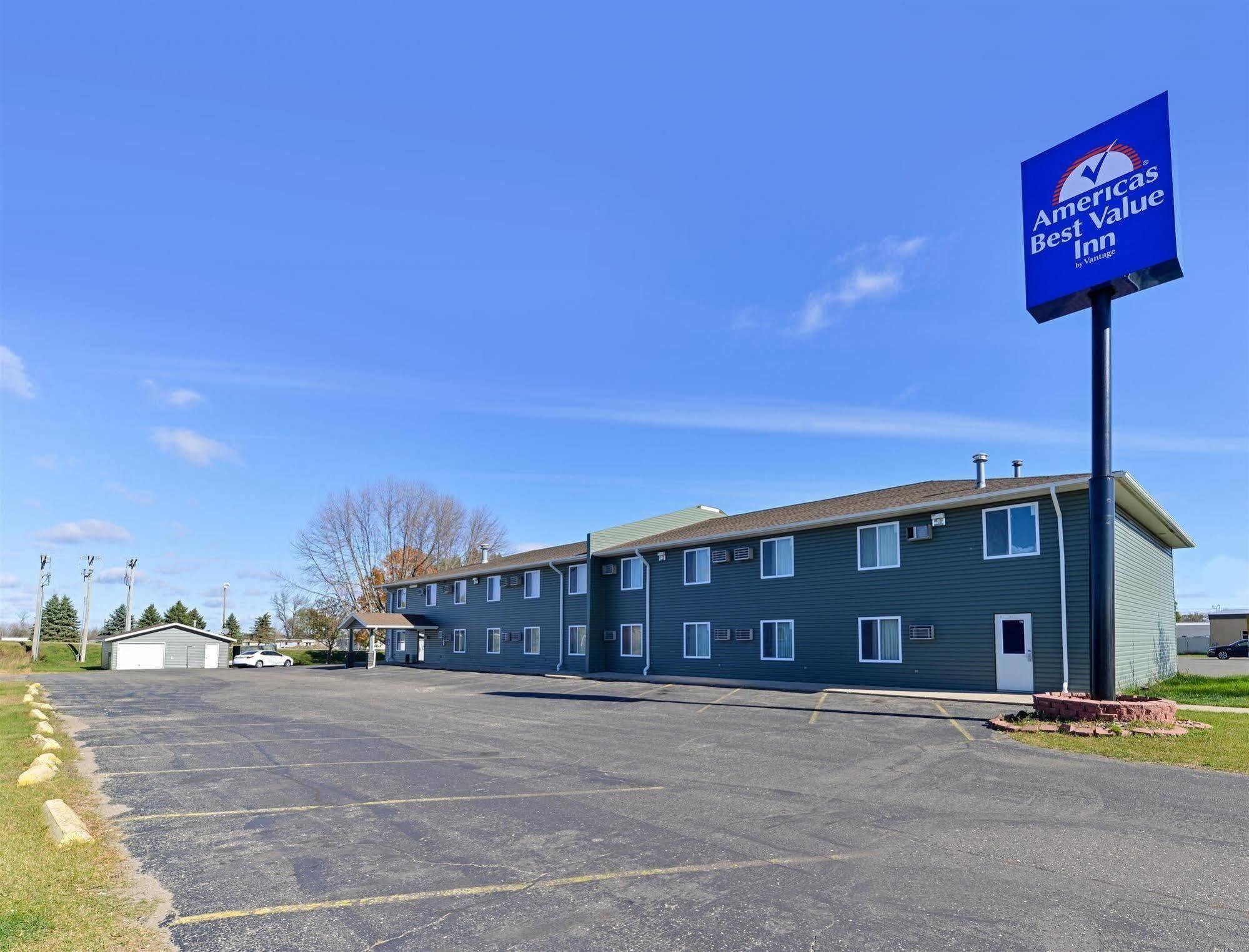 Love Hotels Staples By Oyo At Hwy 10 Mn Motley Exteriér fotografie